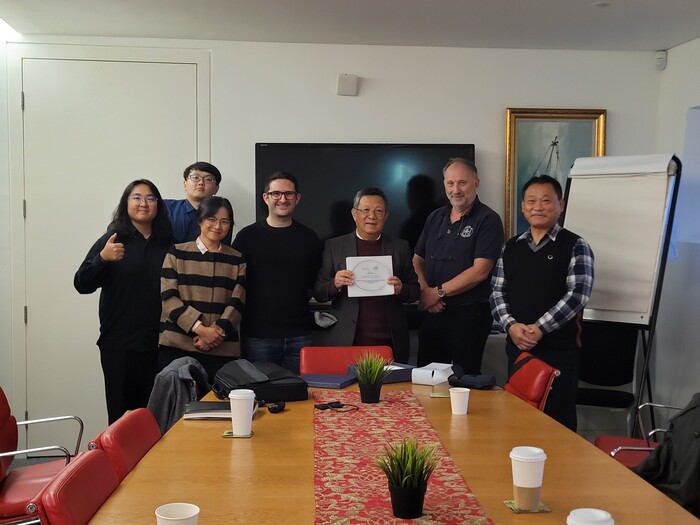 Took a group photo with members of the Mary Rose Trust.